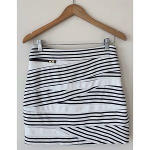 MM Couture 🌸 Black White Panel Striped Mini Skirt